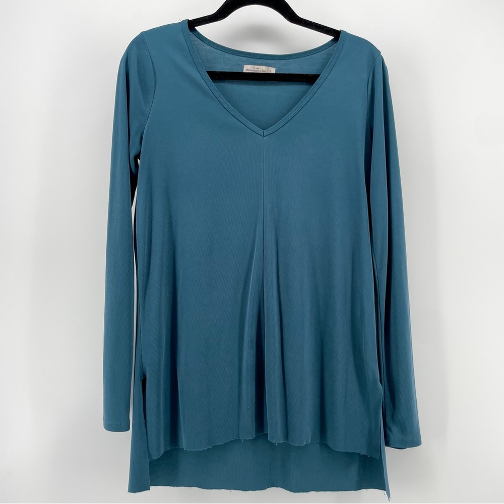 Abercrombie & Fitch Women’s Tunic Shirt Teal Blue V-Neck M